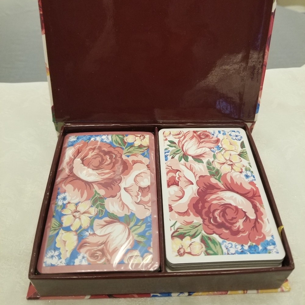 Double Deck card gift set W/ Rose Design
